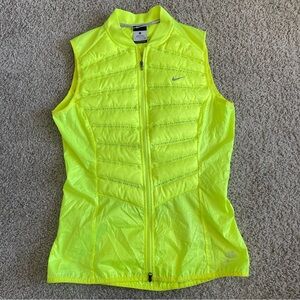 Nike Aeroloft 800 Fill Down Volt Zip Front Packable Running Neon Vest